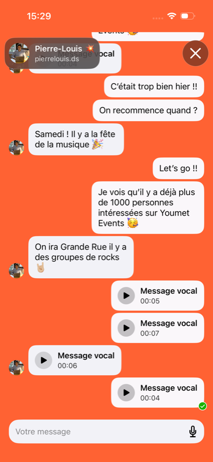Une conversation privée avec messages écrits et vocaux dans Youmet